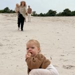 baby-gripping-a-mushroom.jpg_s=1024×1024&w=is&k=20&c=WUPvUsYKoSYbLaJUji2xdFCVJtvwN7CK-nOfi9_9Nq4=