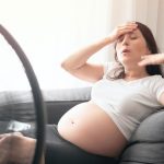 12 grunner til at det er pyton å være høygravid på sommeren