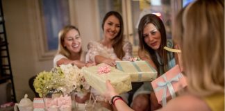 gave babyshower