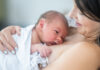 De første timene med nyfødt baby