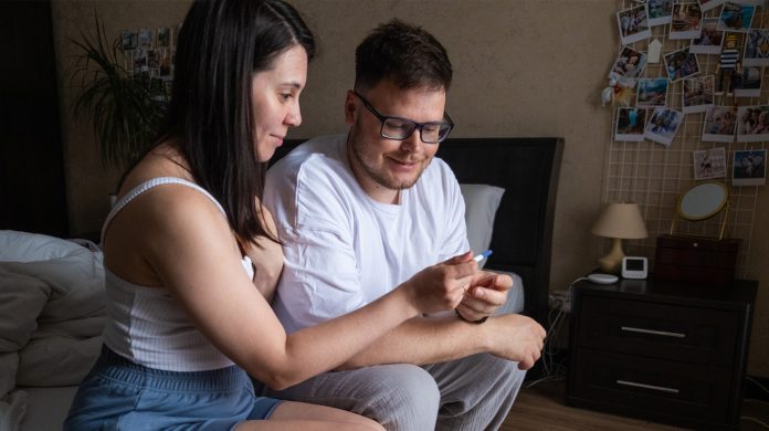 Termin i august 2026